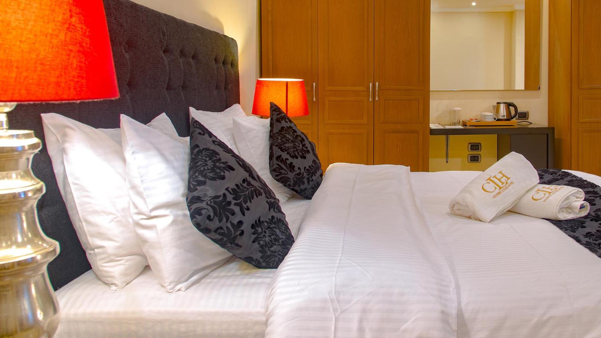 The Country Lodge Hotel Freetown Luaran gambar