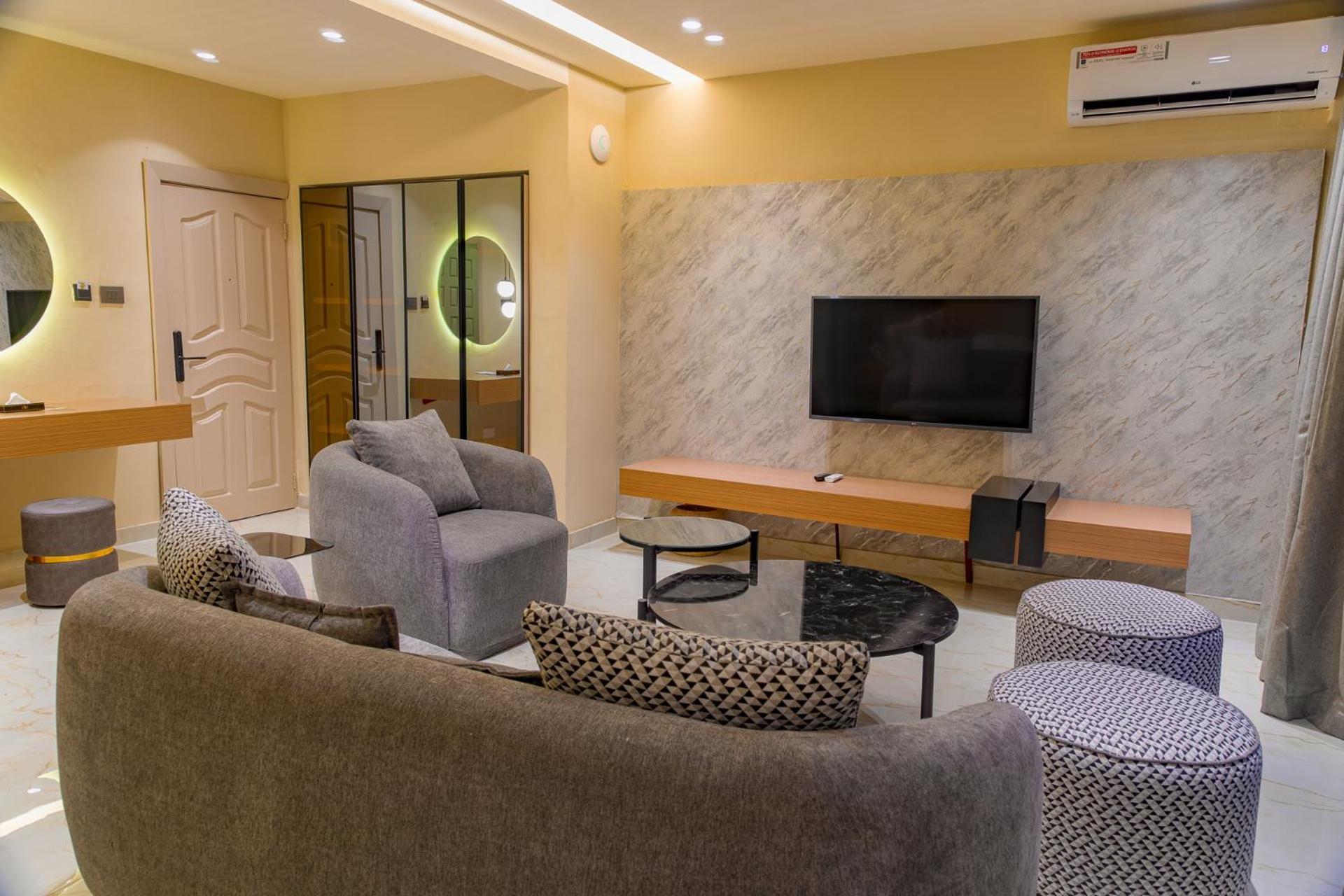 The Country Lodge Hotel Freetown Luaran gambar