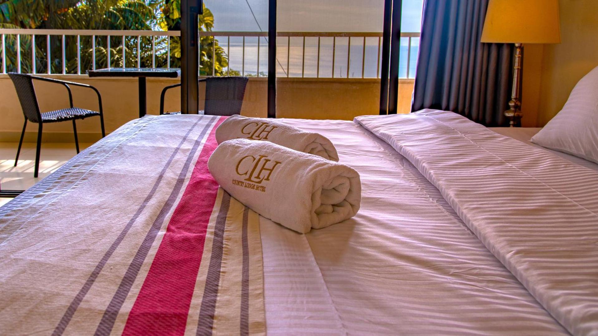 The Country Lodge Hotel Freetown Luaran gambar