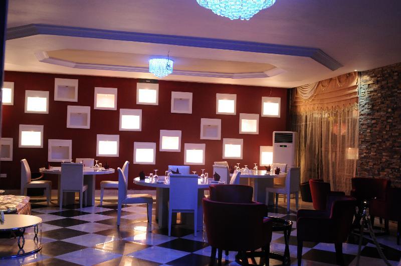 The Country Lodge Hotel Freetown Luaran gambar