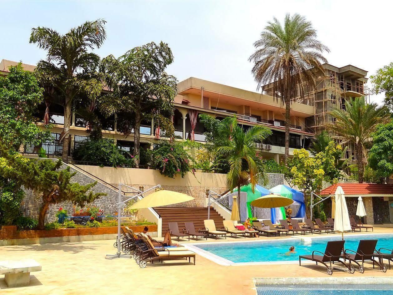 The Country Lodge Hotel Freetown Luaran gambar